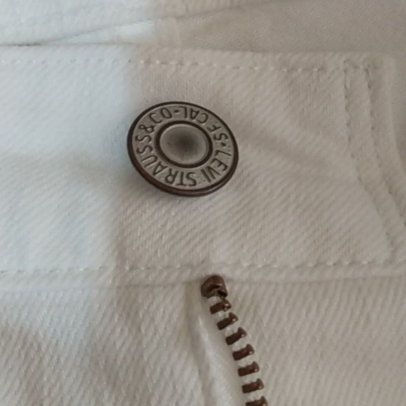 Levi's Women's Mid Rise Skinny White Jeans Size 2 - Picture 10 of 13